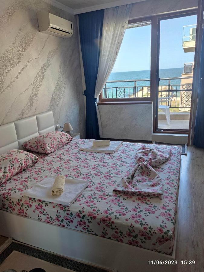 Apartament Piero Pomorie Eksteriør billede